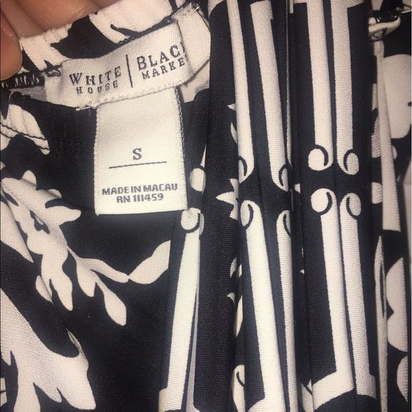 White House Black market halter Chic Black & White High Neck Halter Top - Picture 3 of 3